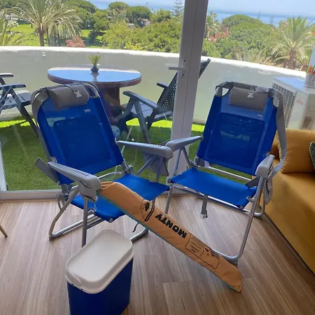 View And Pool アパート *