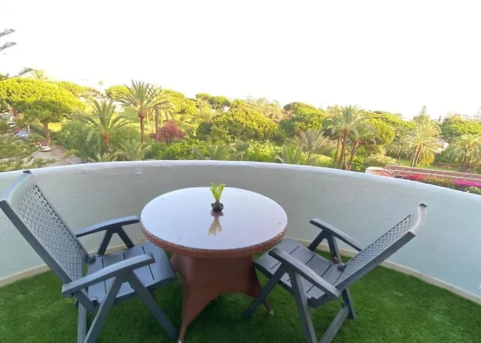 View And Pool Марбелья