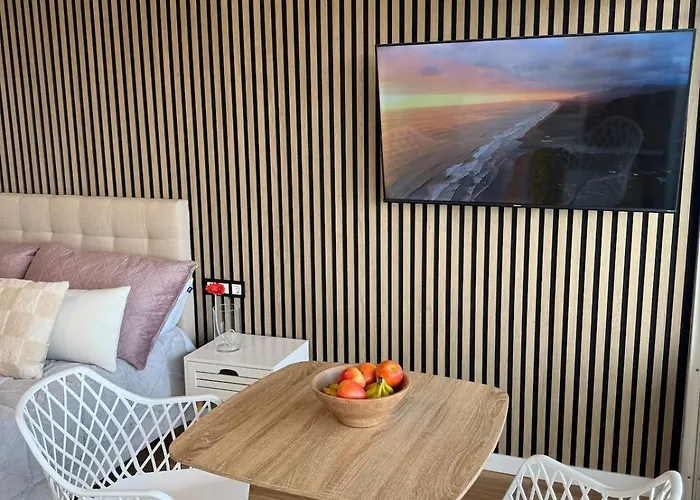 View&pool Lägenhet *